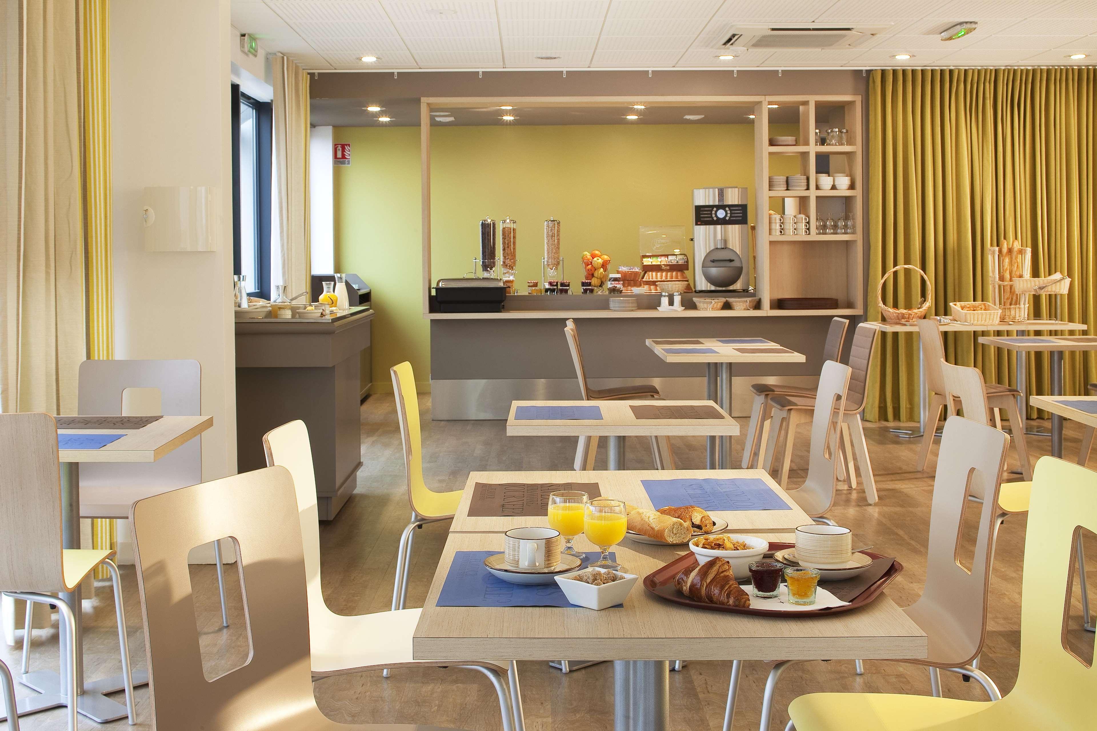 Готель Ibis Styles Ґере Екстер'єр фото