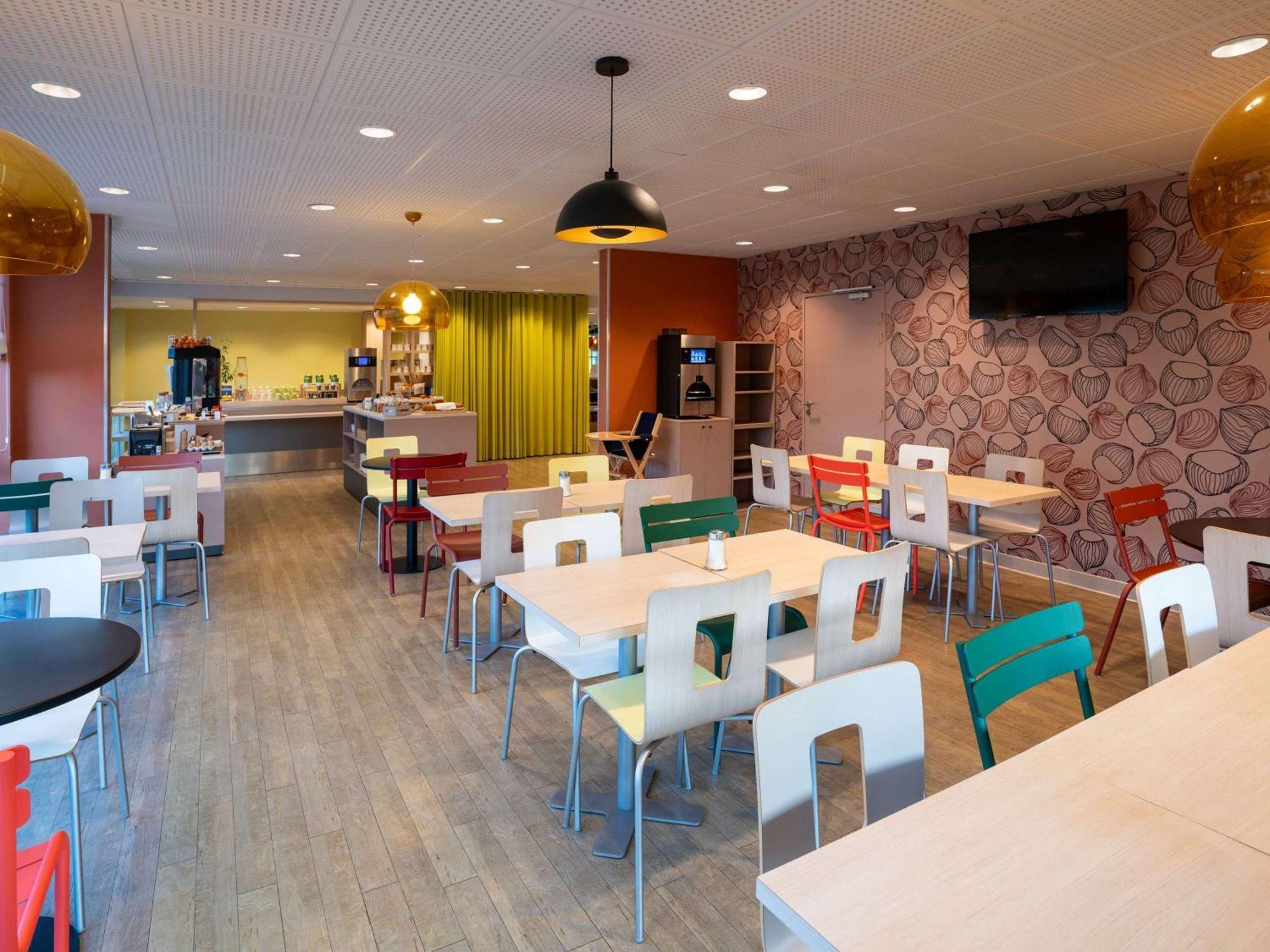 Готель Ibis Styles Ґере Екстер'єр фото